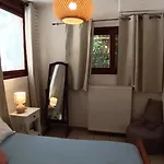 βeιιa With Private Garden Near Apartment Kanoni (Corfu)